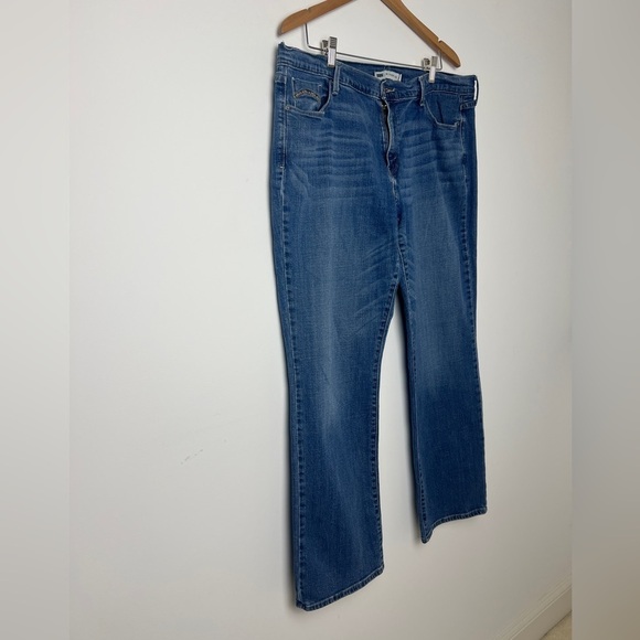 Levi's 505 Women's Straight Leg Legacy Embroidered Pocket Cotton Stretch 34x32 - Picture 2 of 11